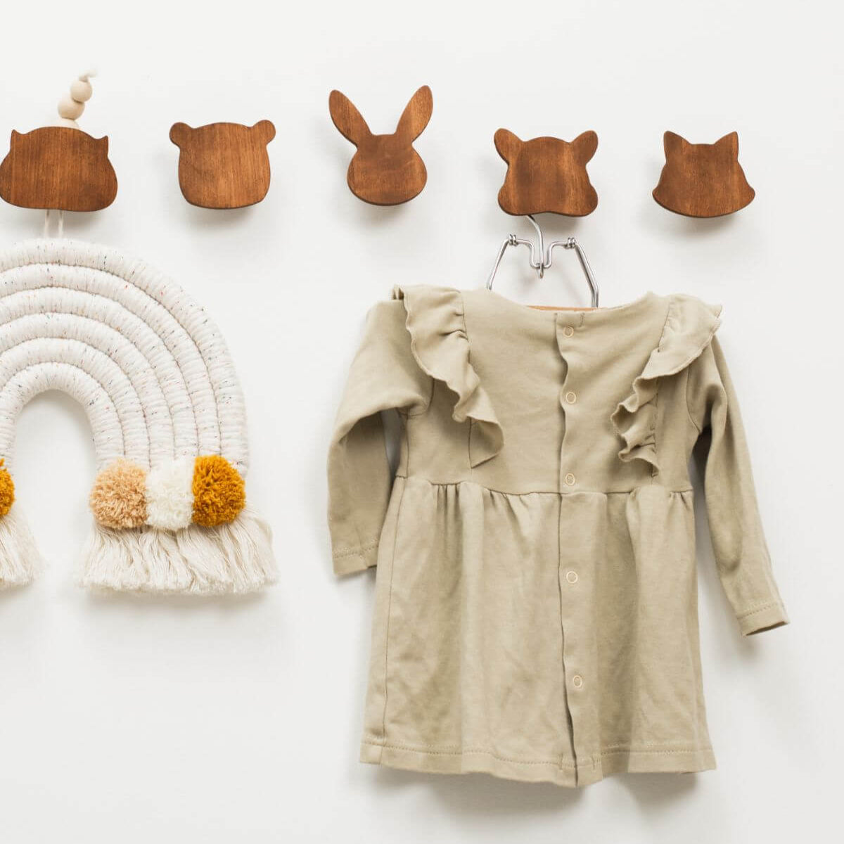 Wooden Animal Wall Hooks for Nursery – Minimalist Forest Decor