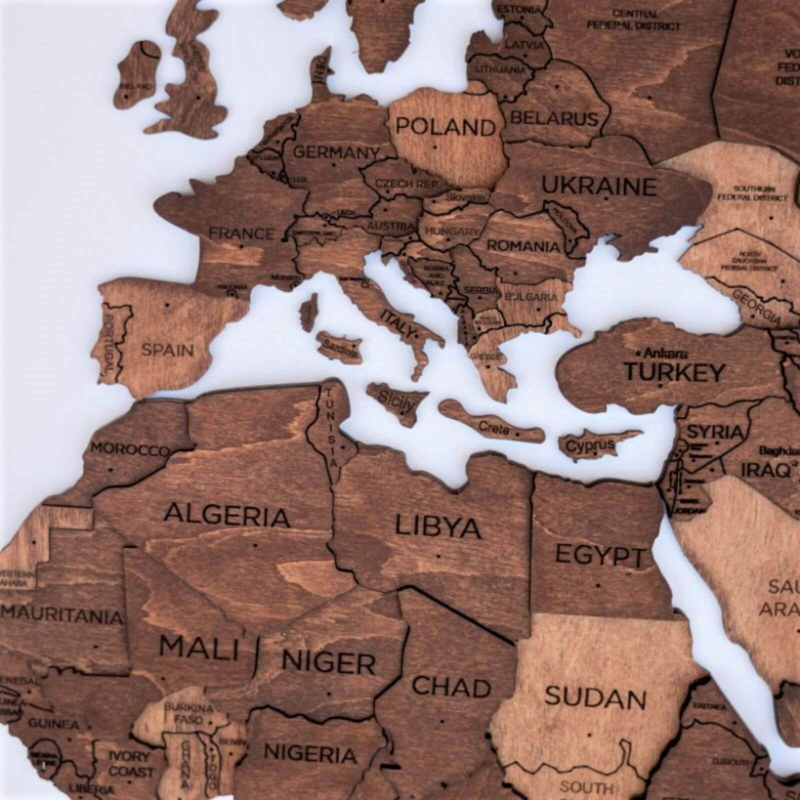 3D Wooden World Map in Oak for Modern Nature-Inspired Decor