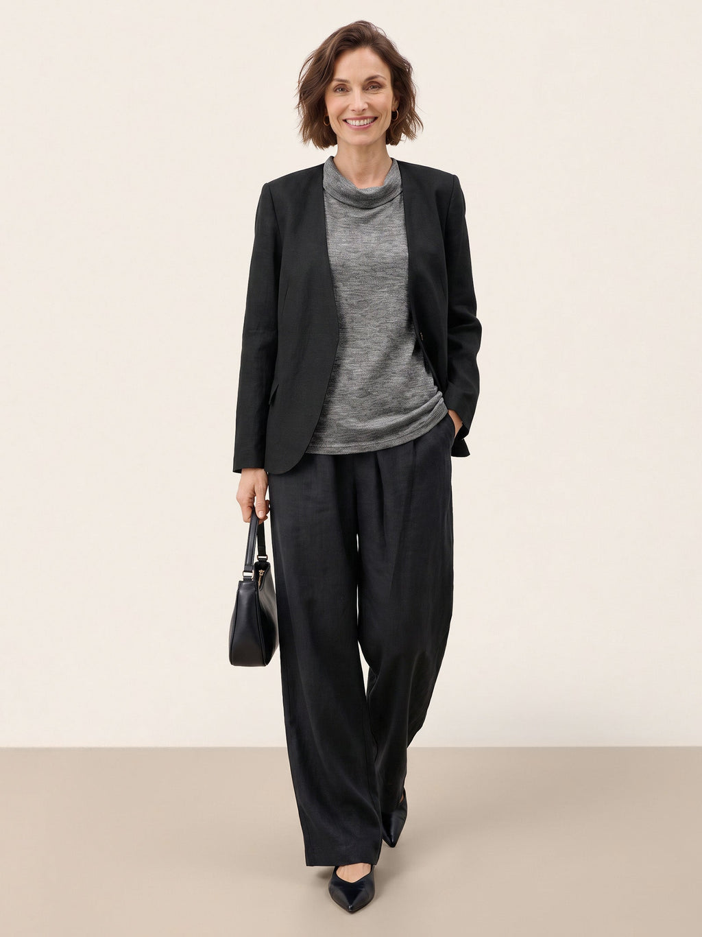Wool Draped Collar Sleeveless Knit Top NADINE