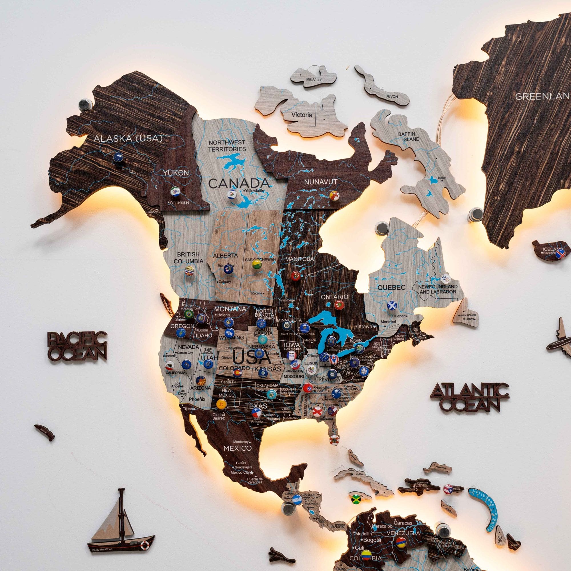 3D LED Luminous Wooden World Map 3.0 Cappuccino Wall Decor