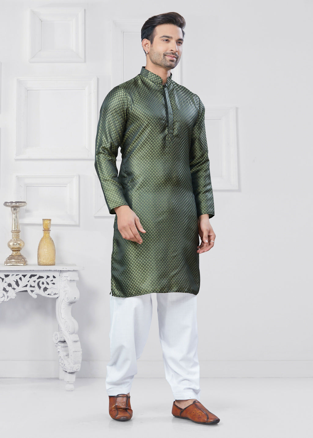 Men's Jacquard Silk Green Printed Kurta Pyjama Set - Traditional