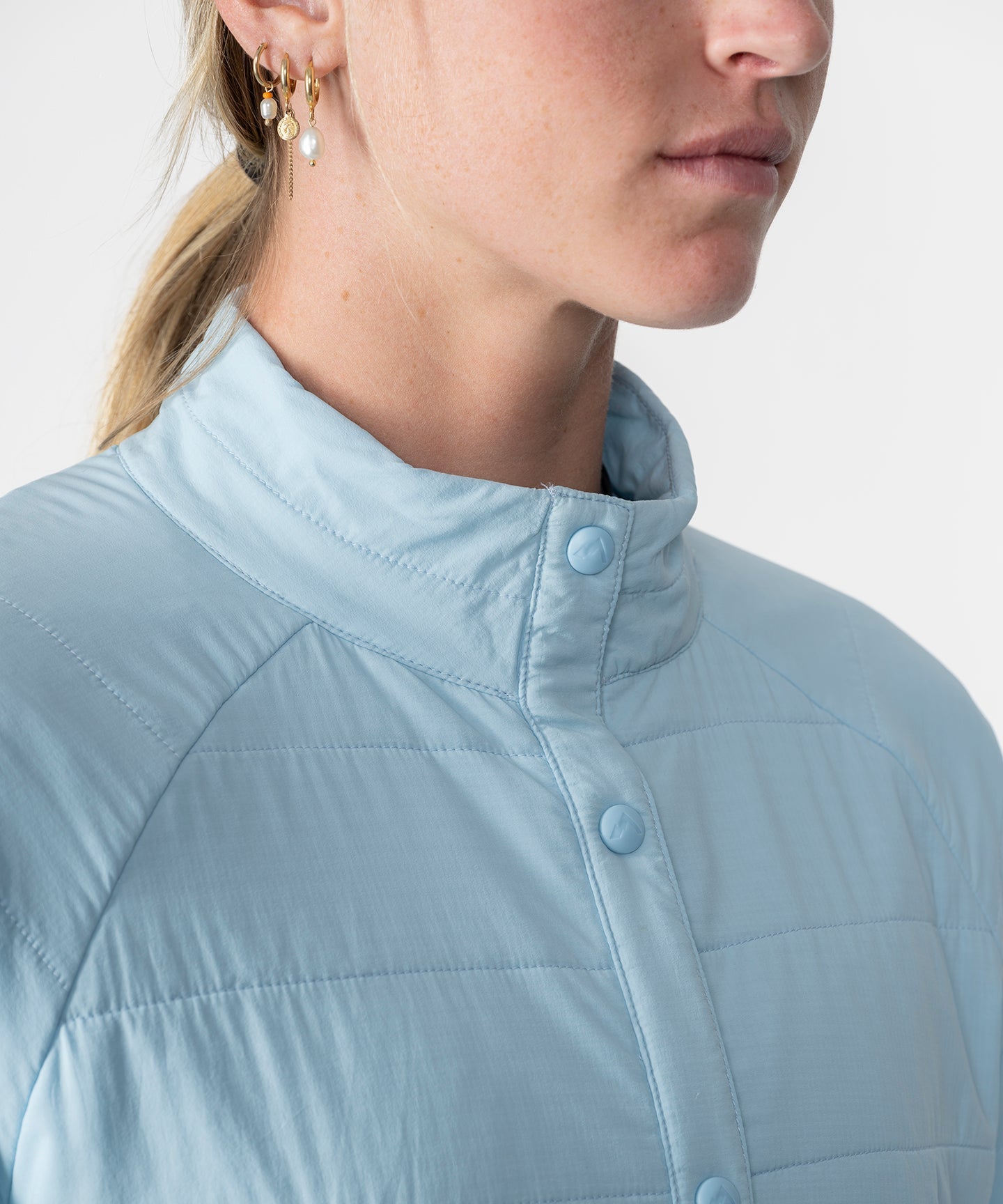 Womens Highlands Quilted Button Up Shirt Jacket in Light Blue