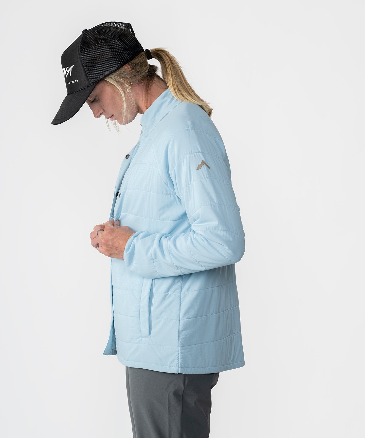 Womens Highlands Quilted Button Up Shirt Jacket in Light Blue