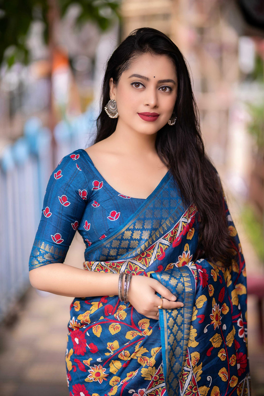 Blue Slub Silk Saree with Kalamkari Print and Jacquard Zari Border