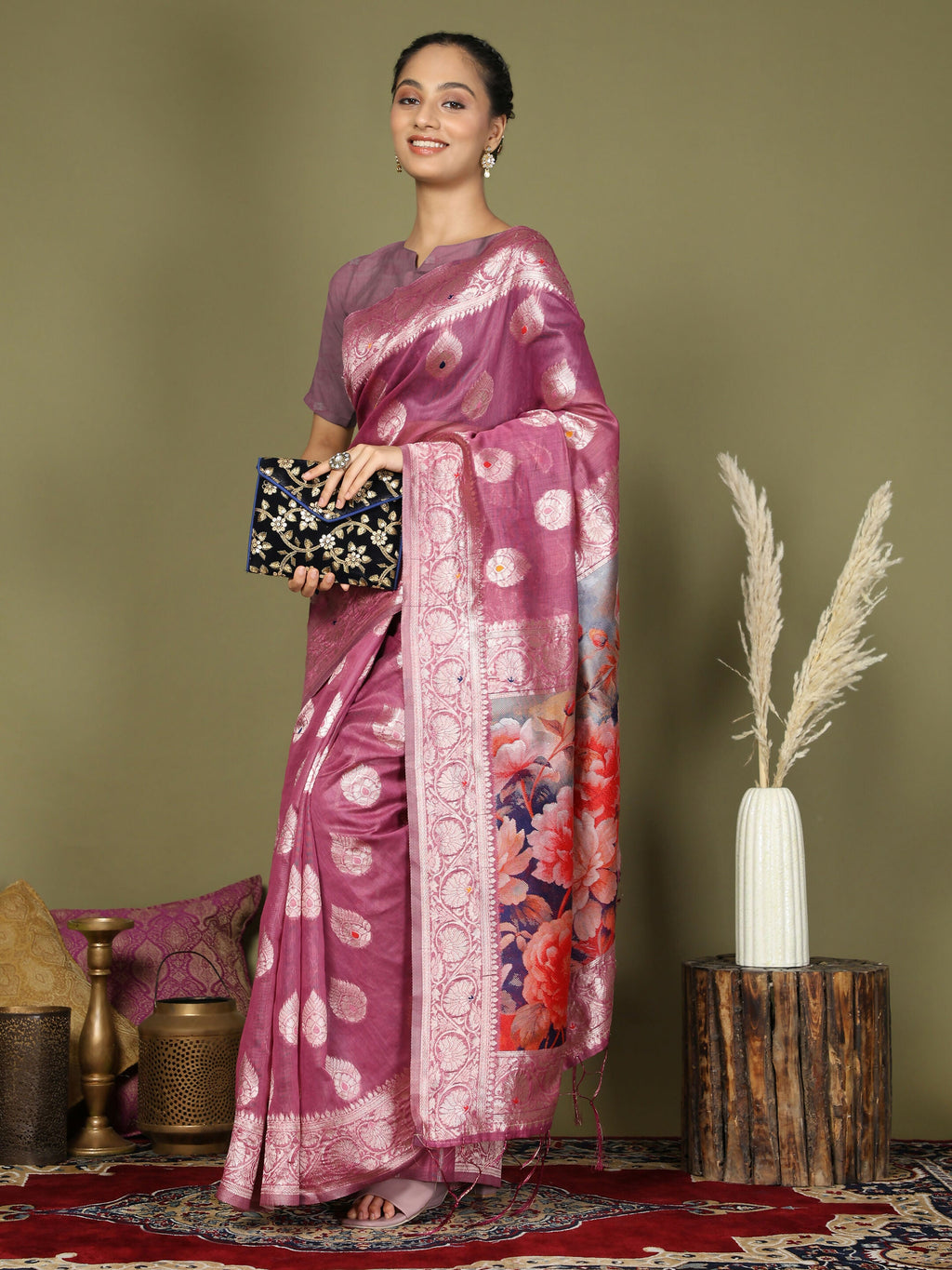 Elegant Pink Linen Cotton Saree with Matching Blouse Piece