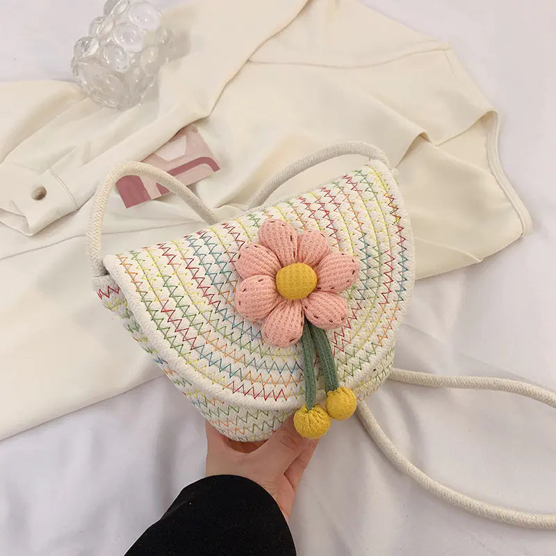 Woven Flower Messenger Bag Mini Straw Shell Crossbody Purse - Image 6