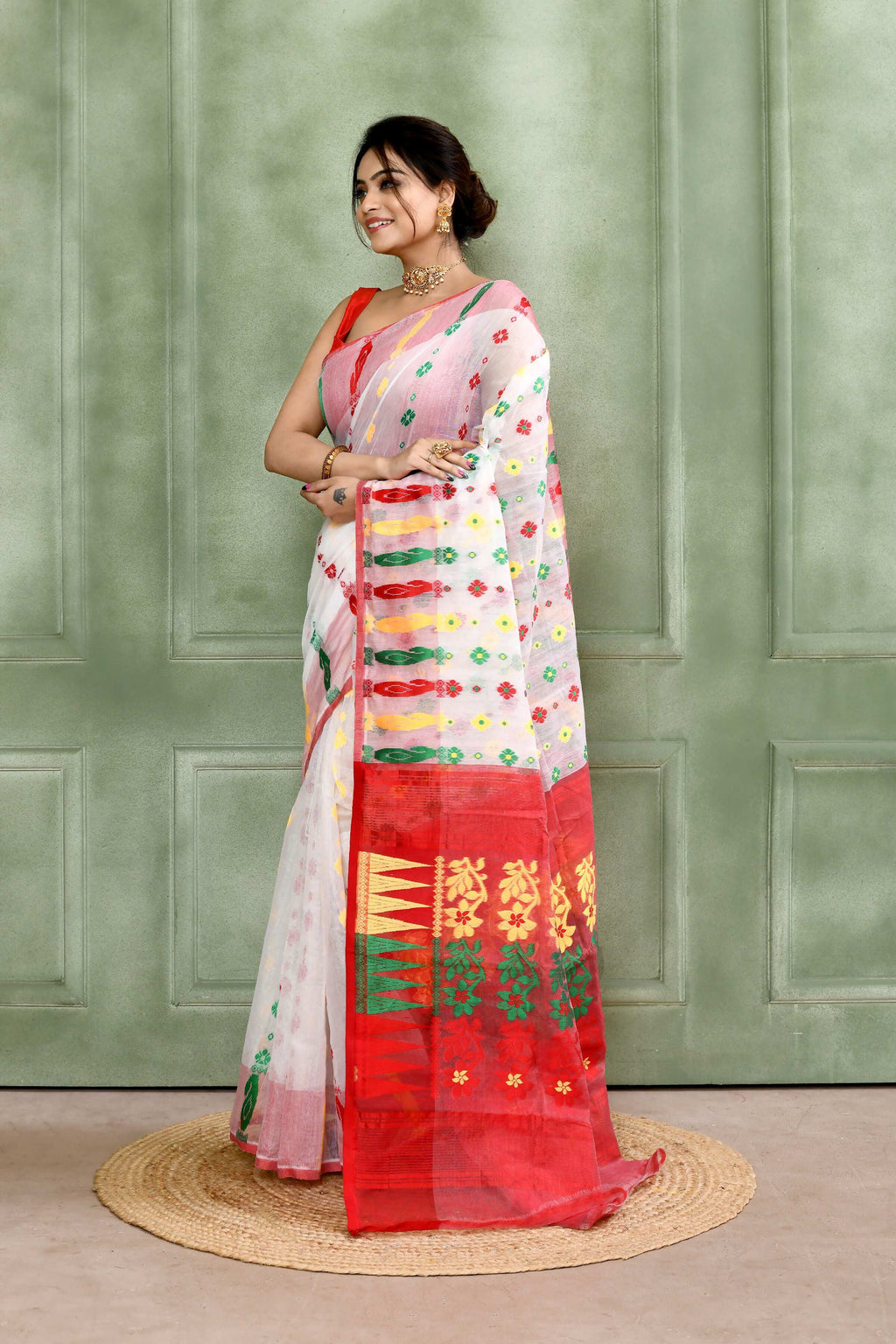 Women's White Embellished Cotton Blend Jamdani Saree