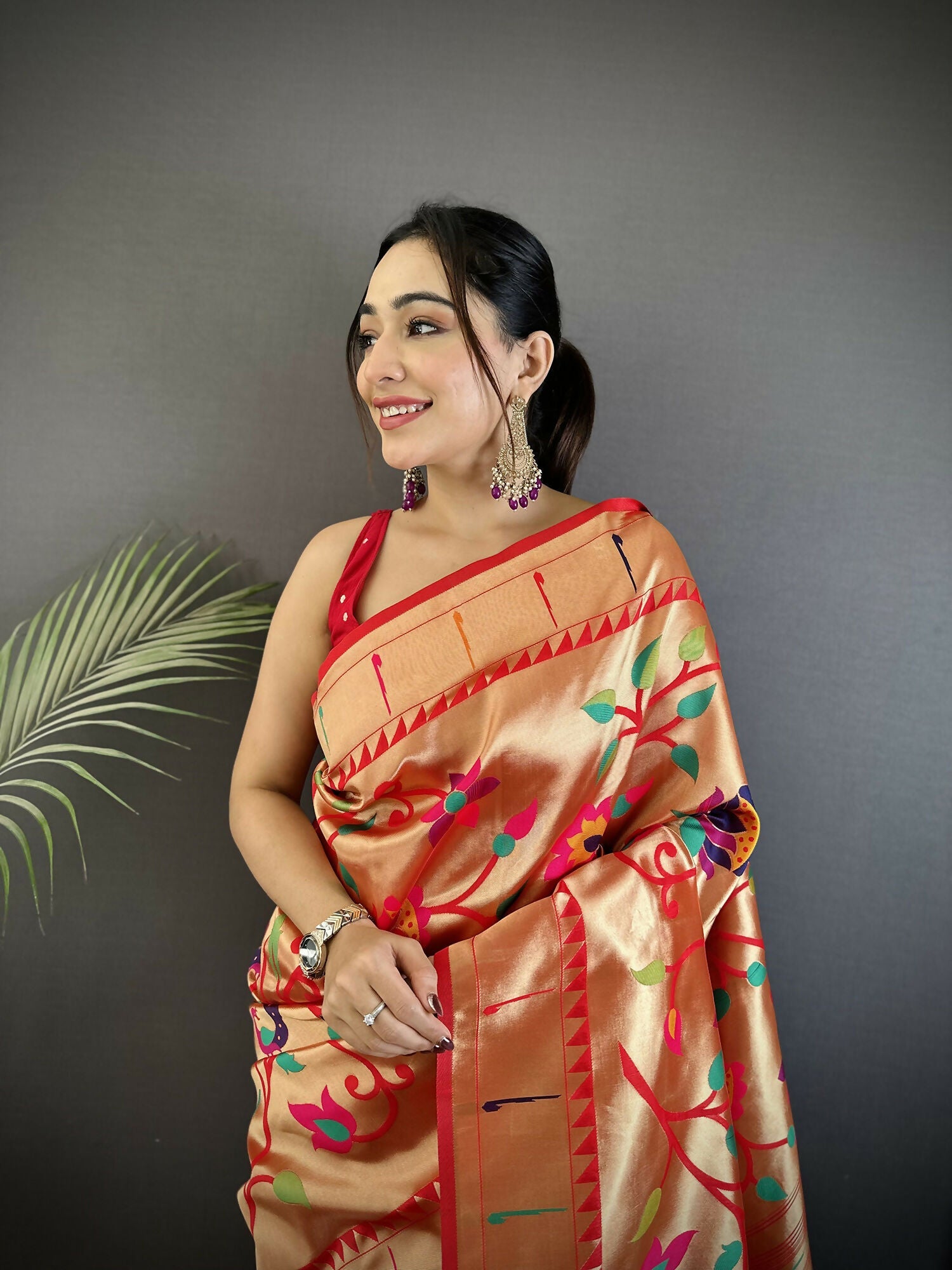 Reddish Pink Soft Silk Paithani Saree with Floral and Leaf Motifs