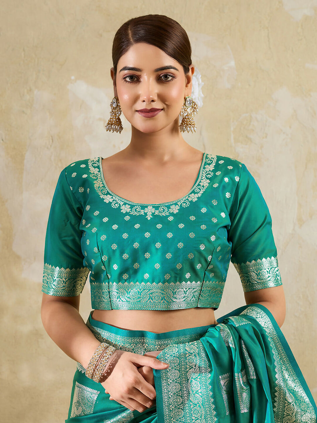 Sea Green Silk Blend Saree with Matching Blouse Piece