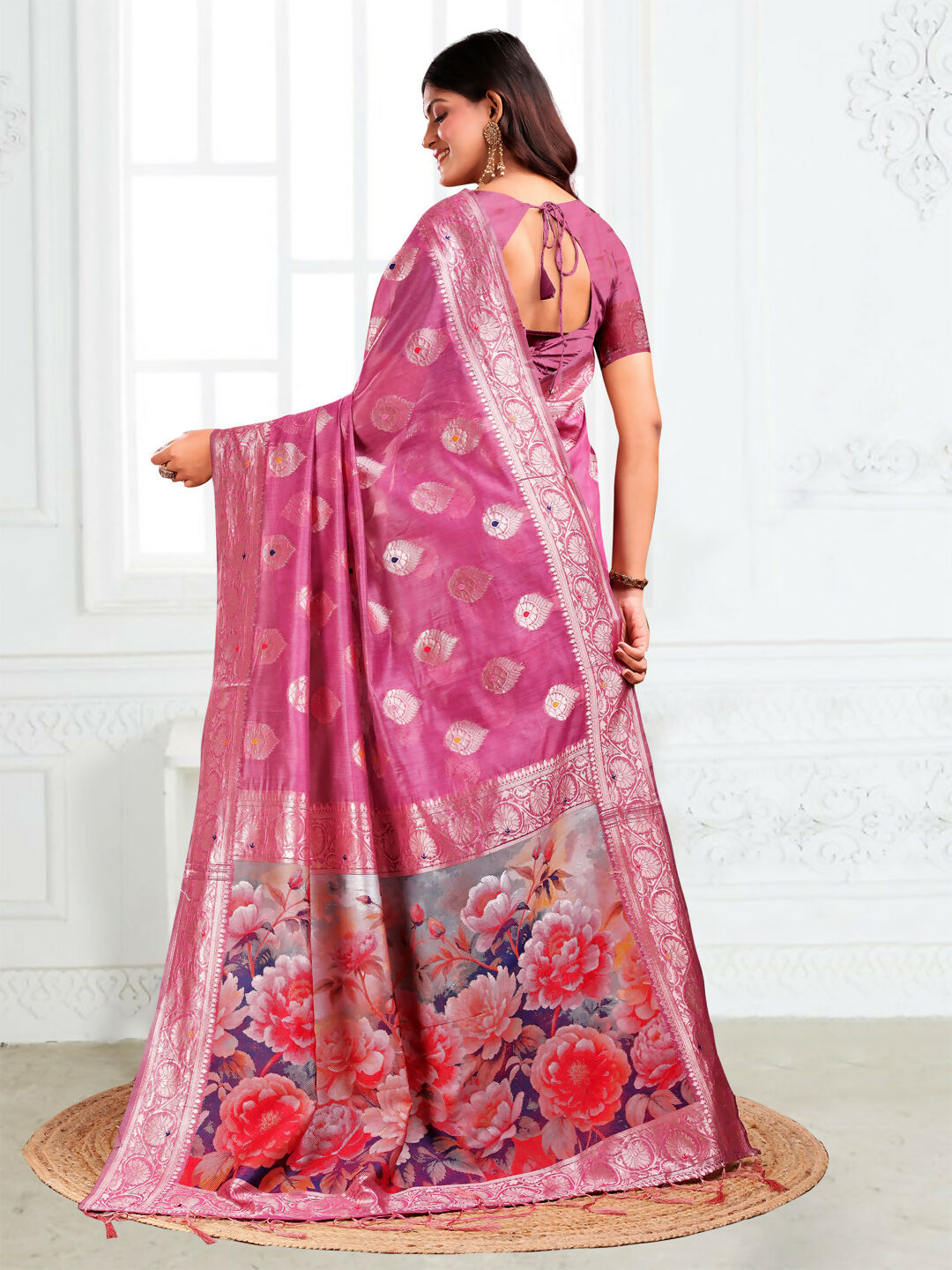 Pink Linen Cotton Saree with Matching Blouse Piece