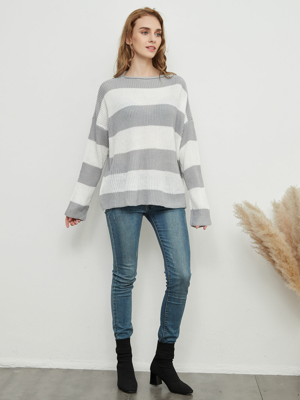 Women Black and White Striped Crew Neck Long Sleeve Knit Sweater - Image 14