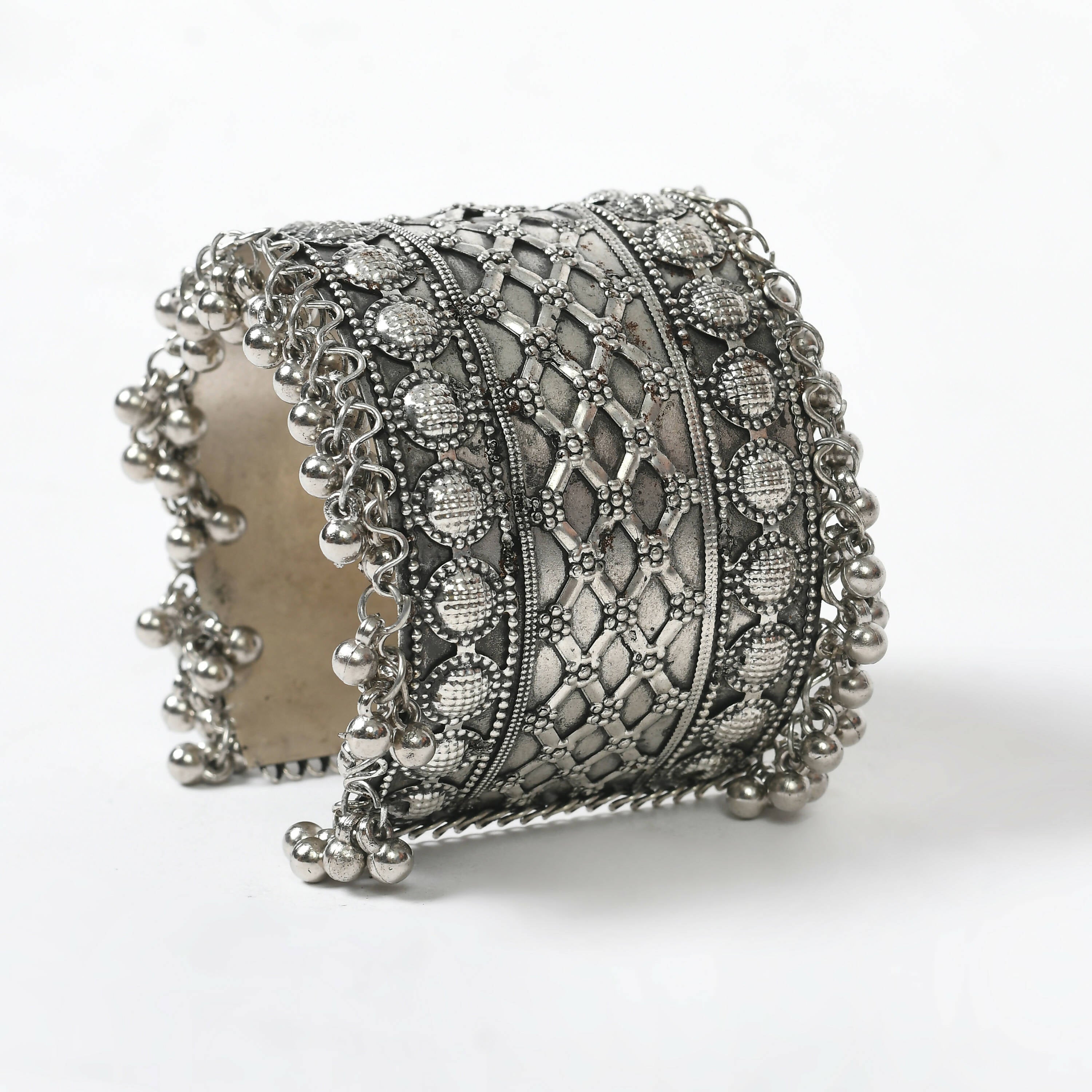 Joharkamal Oxidised Silver-Plated Ghungroo Handcraft Bracelet