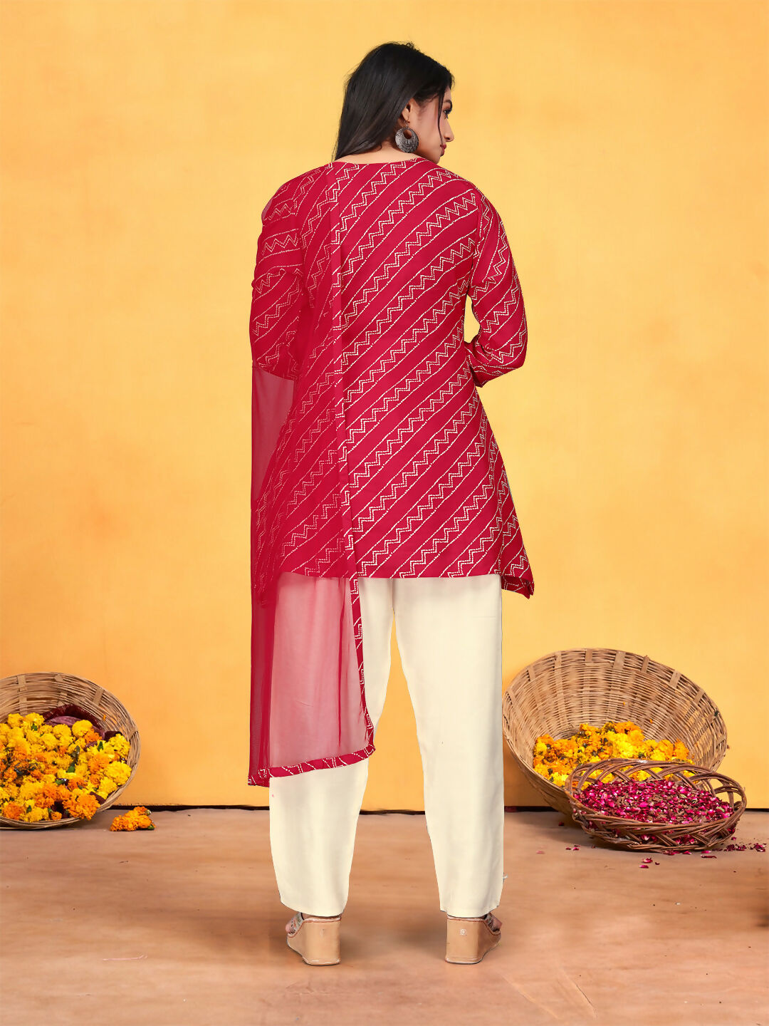 Red Pure Viscose Dola Silk Handwork Kurta Set with Cotton Lining