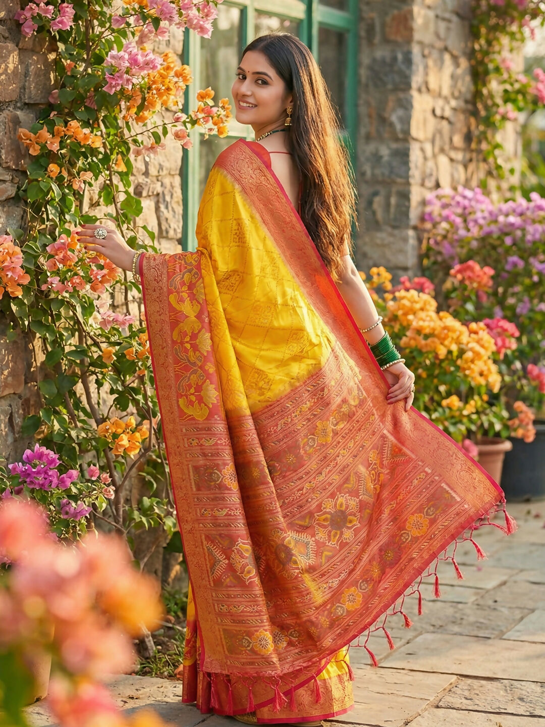 Yellow Pochampally Silk Saree with Matching Blouse Piece