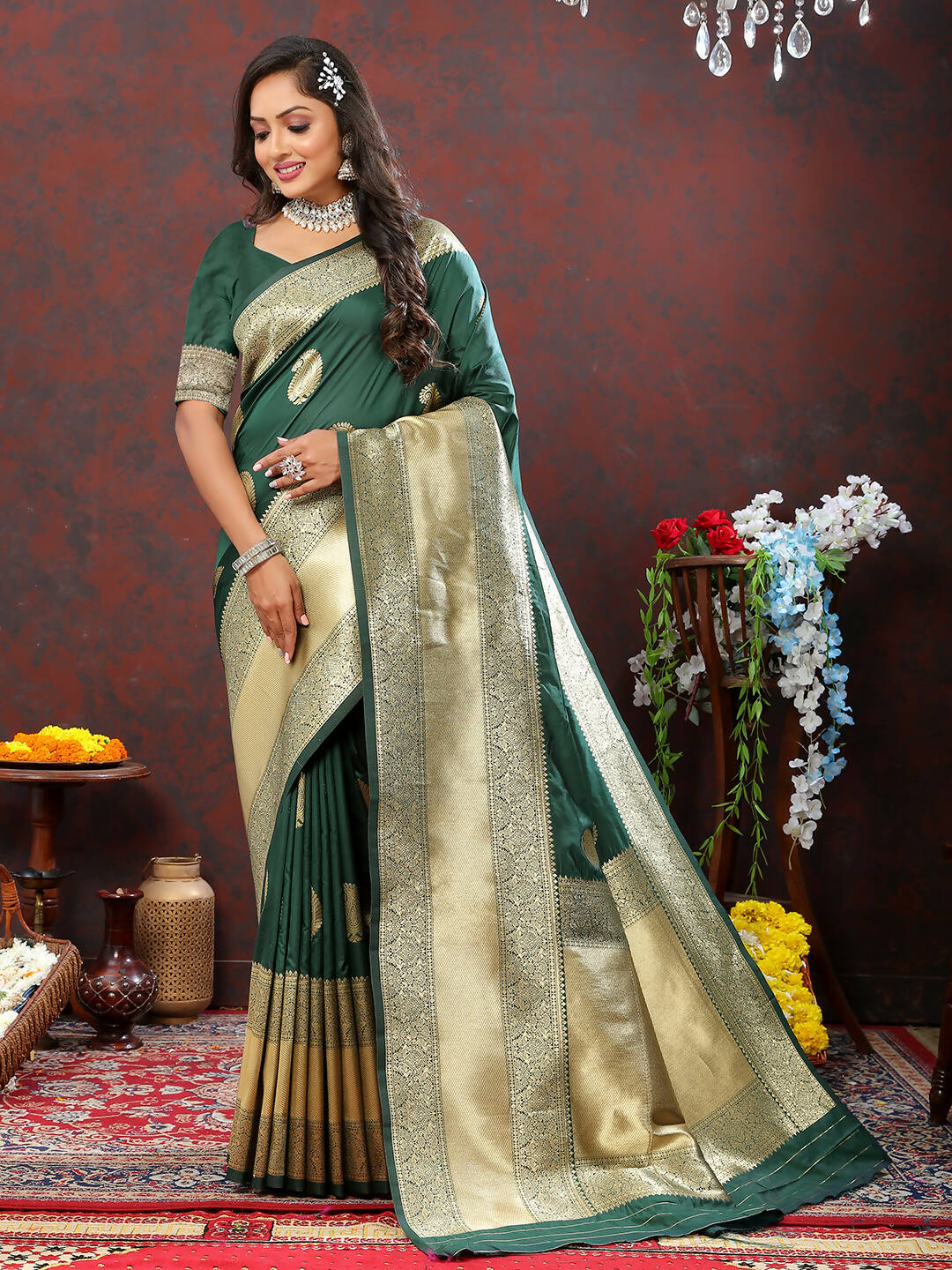 Green Soft Silk Saree with Elegant Gold Zari Weaving Design