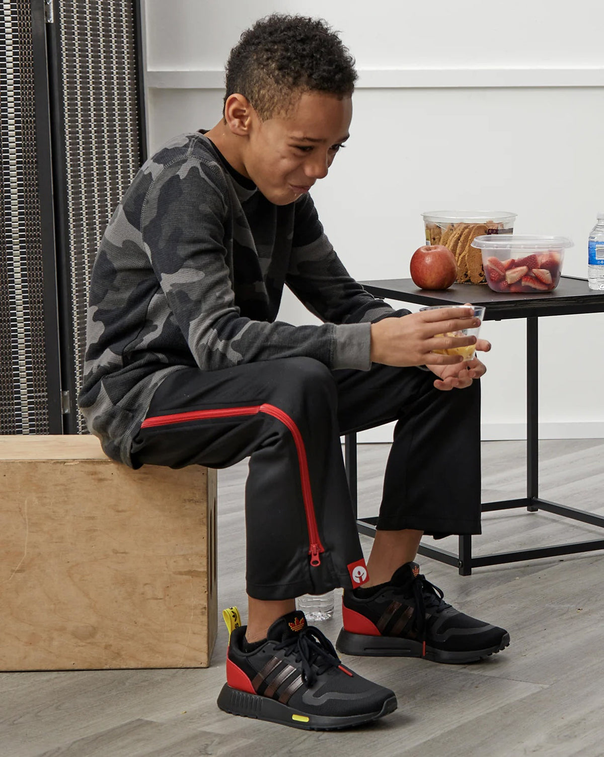 zipOns Youth Lightweight Adaptive Pants