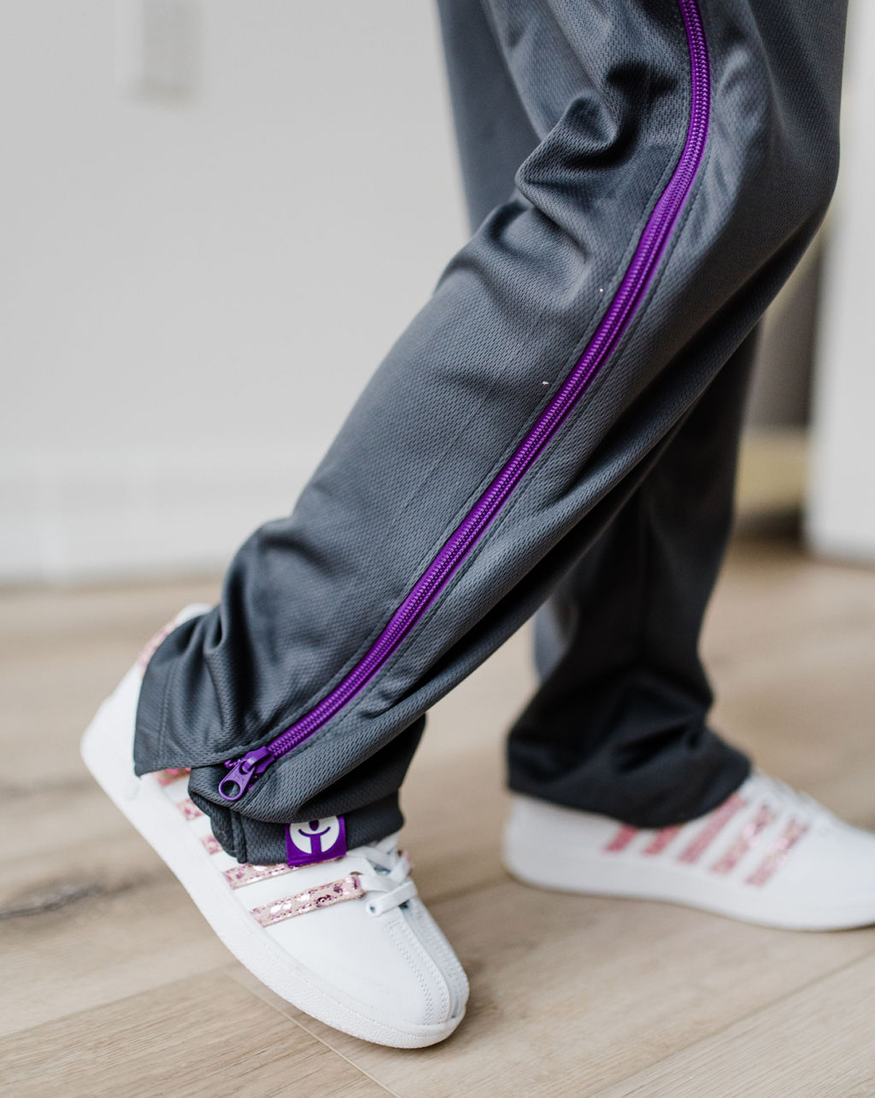 Youth Lightweight Adaptive Pants with Easy Access Full Zippers - Image 18