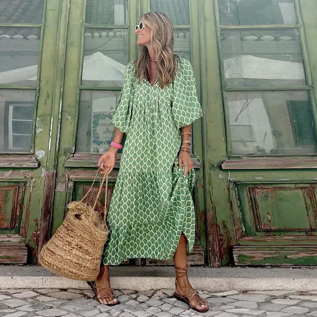 Women's Diamond Print Maxi Dress with V-Neck and Puff Sleeves - Image 25