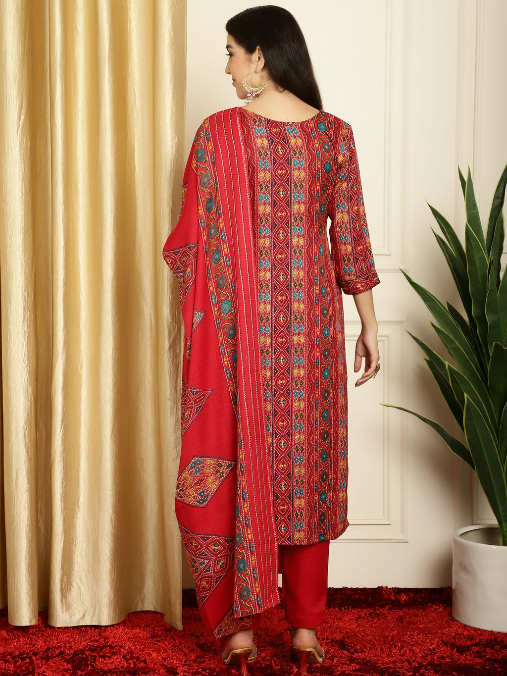 Women's Red Pashmina Floral Digital Printed Kurta Trouser Dupatta Set
