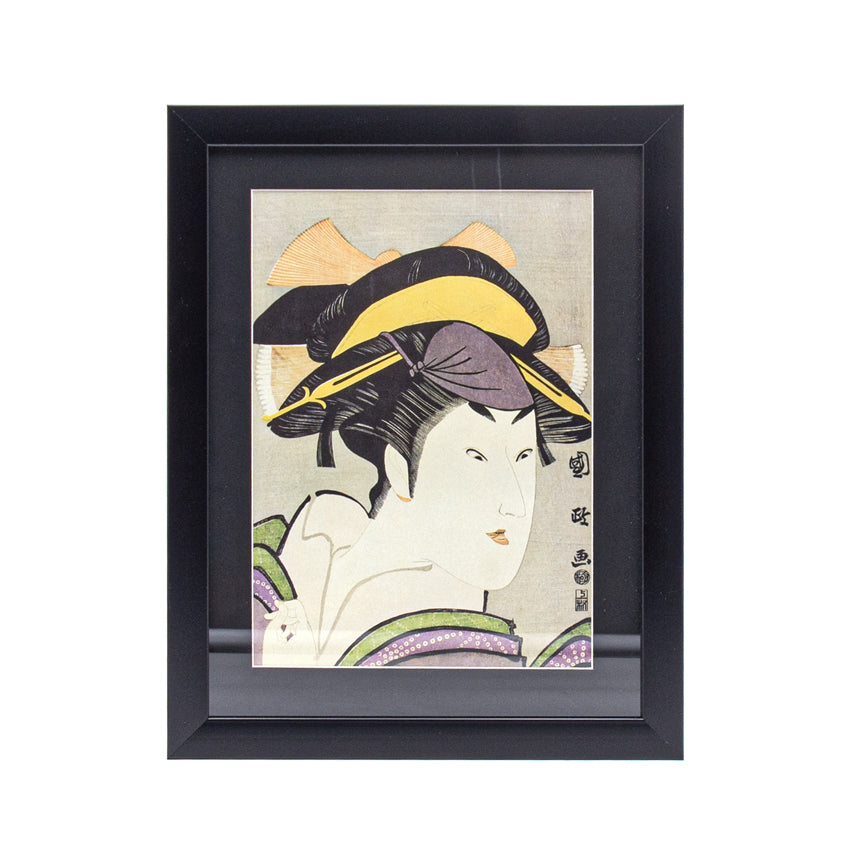Japanese woman in Kimono drawing with Frame