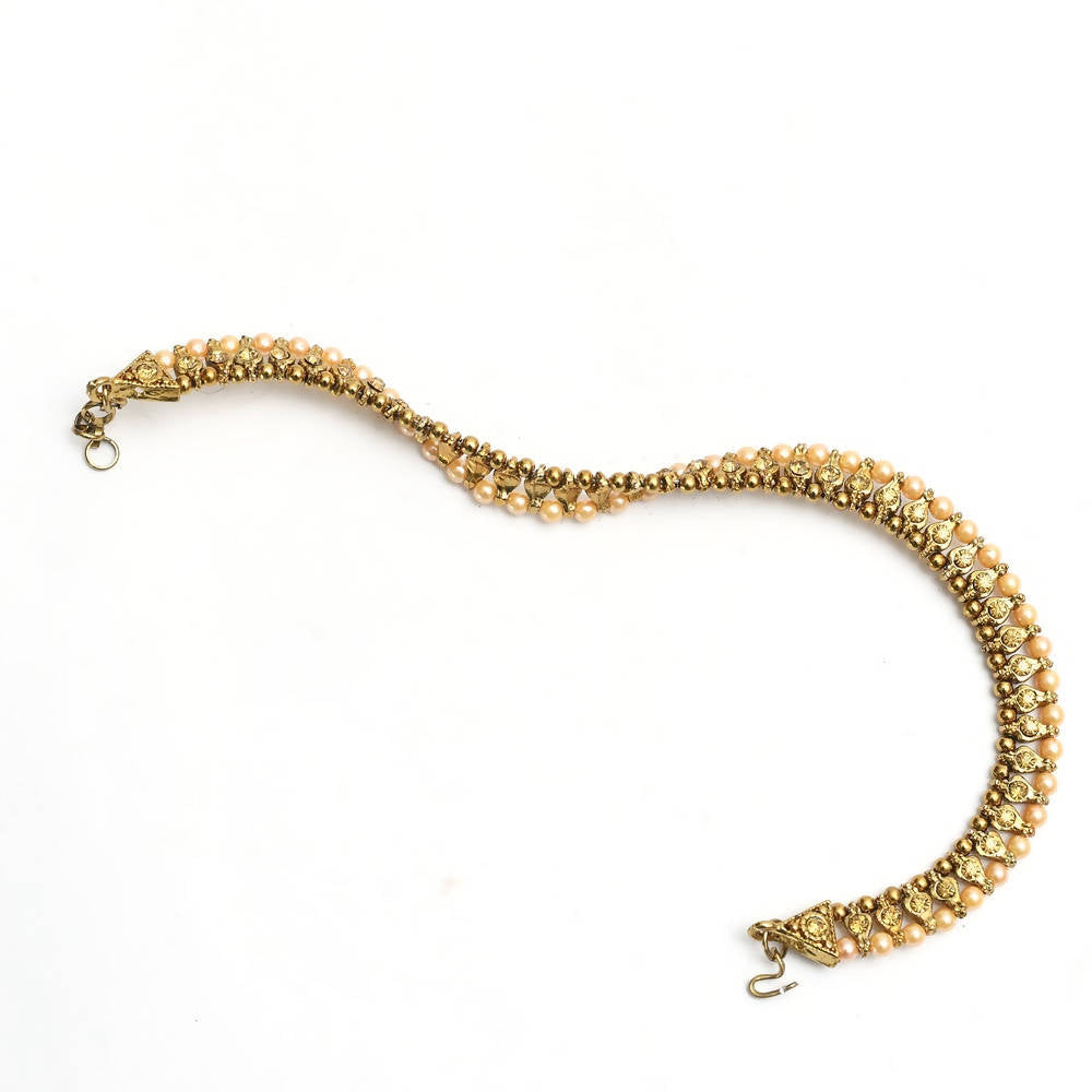 Kamal Johar Golden Kundan Anklets with Traditional Pearl Accents