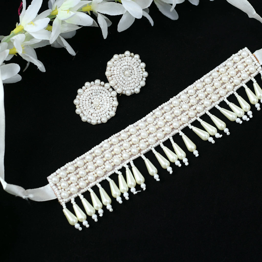 Off-white handcrafted pearl choker necklace with matching earrings set