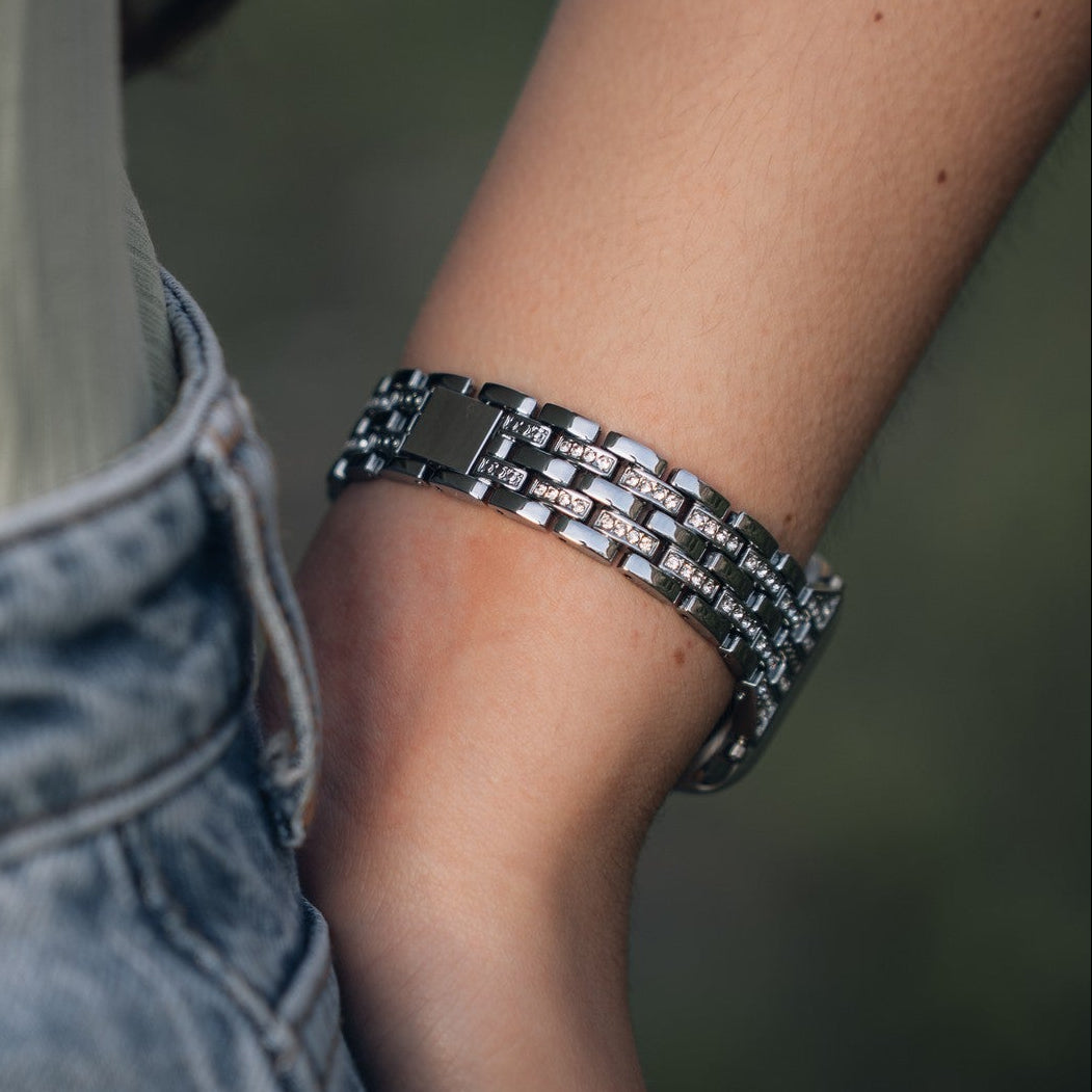 Zoe Metal Strap
