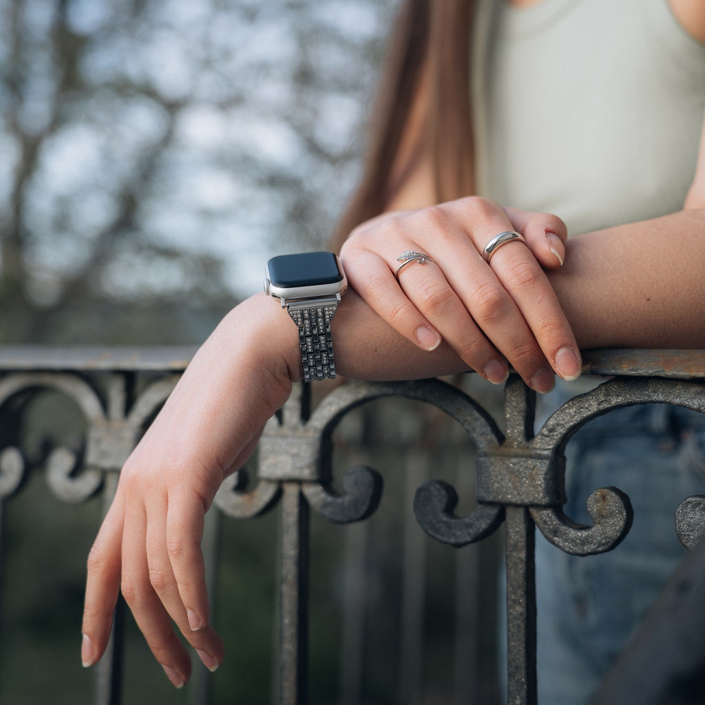 Zoe Metal Strap