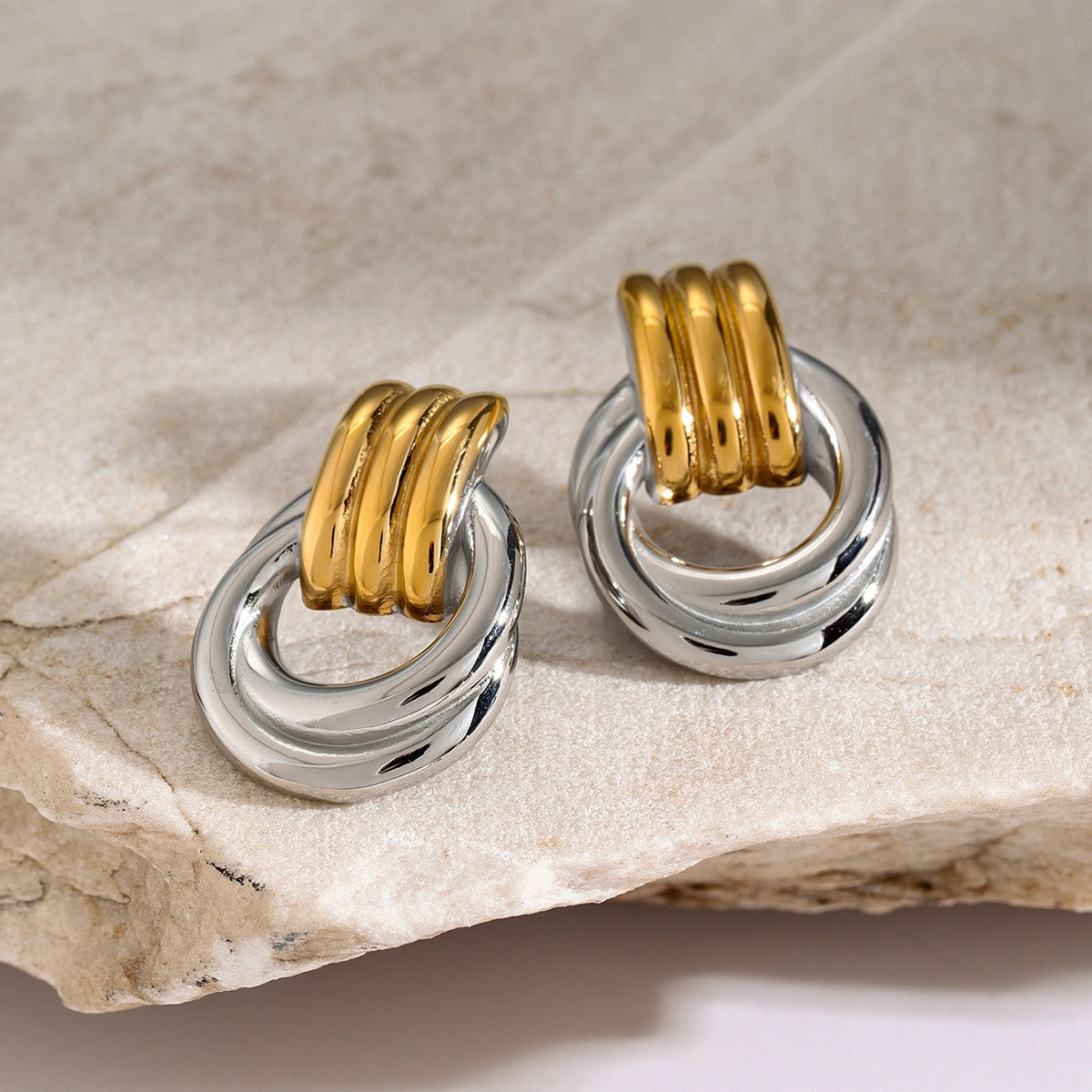 18K gold geometric shape with gold and silver color matching design high-end earrings, bracelets and rings set