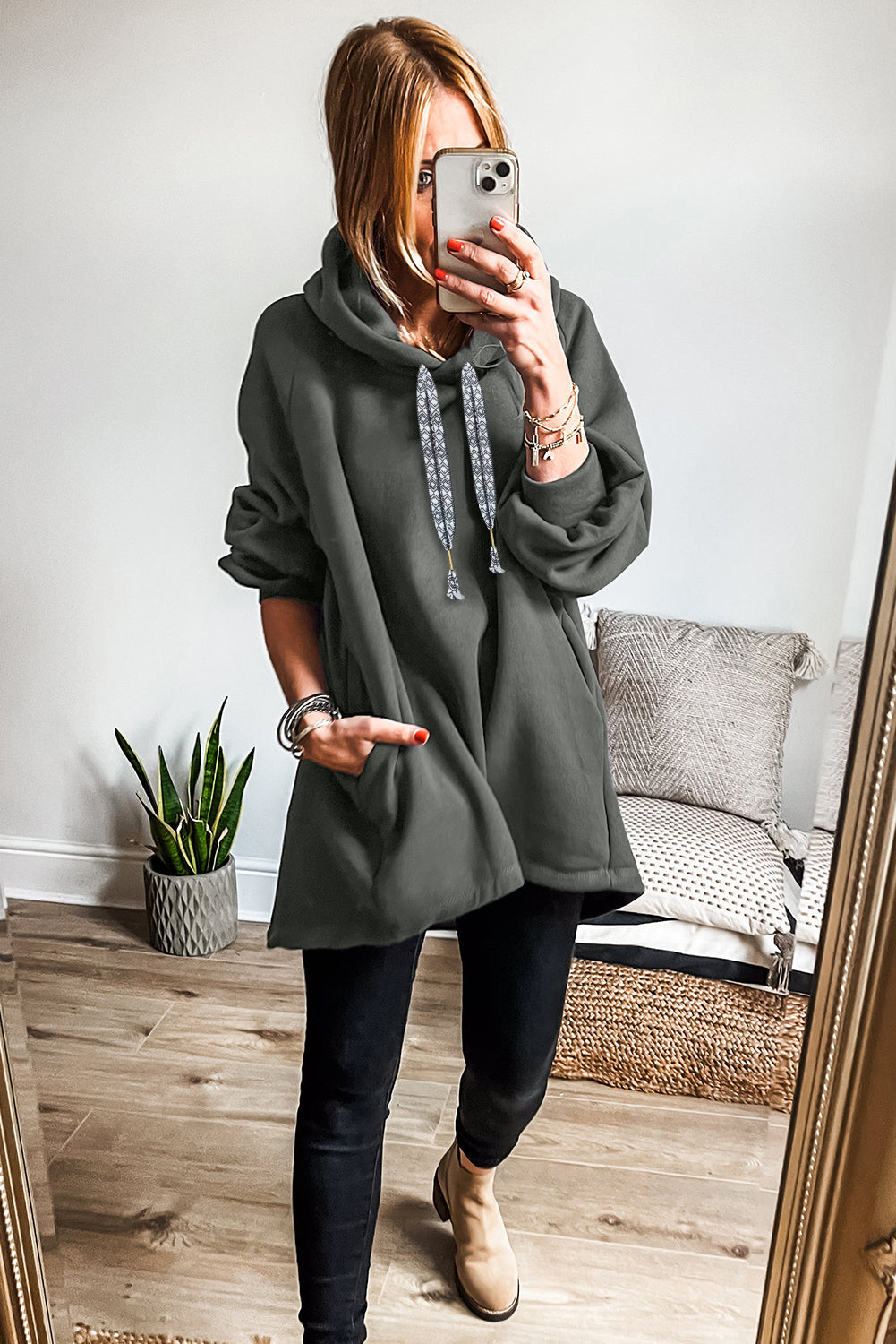 Raglan Sleeve Drawstring Hooded Tunic Sweatshirt
