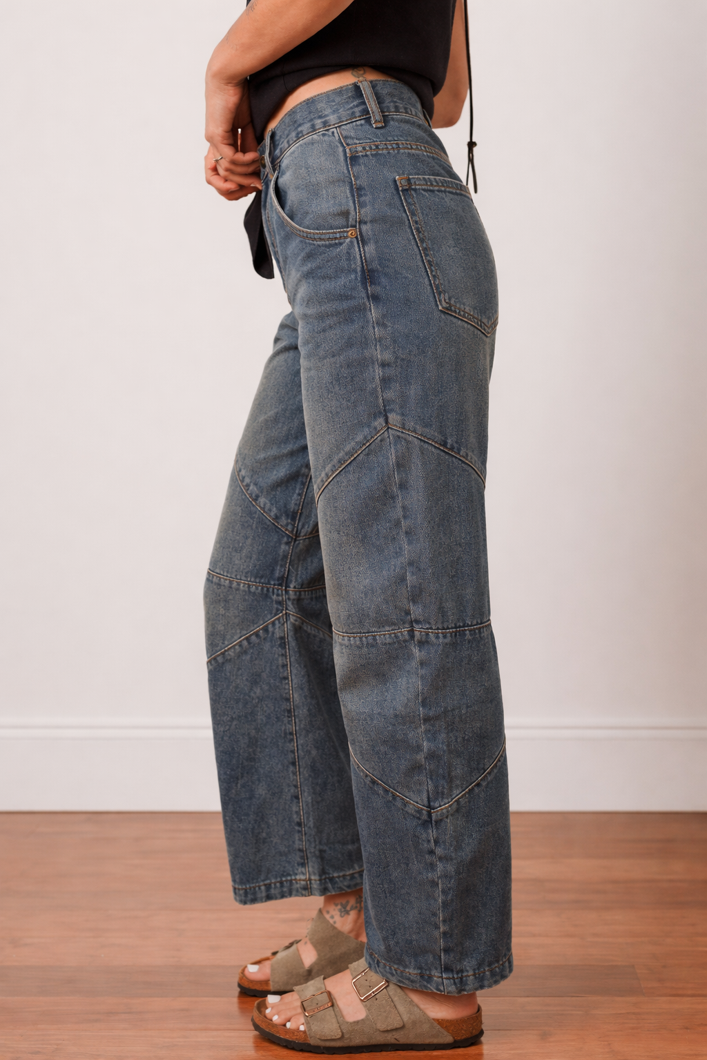 Alaya Straight High Waist Jeans