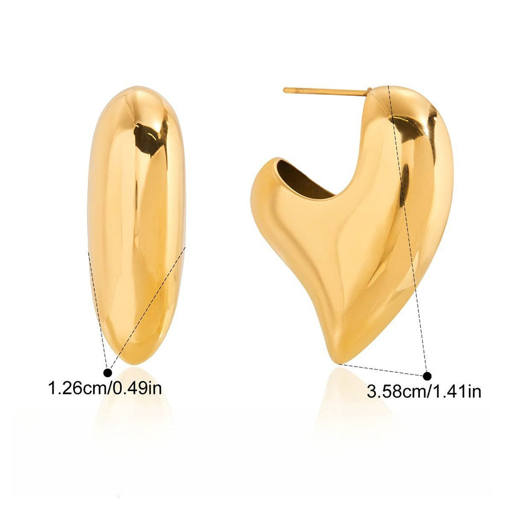 18K Gold Heart-Shaped Stud Earrings in Titanium Steel