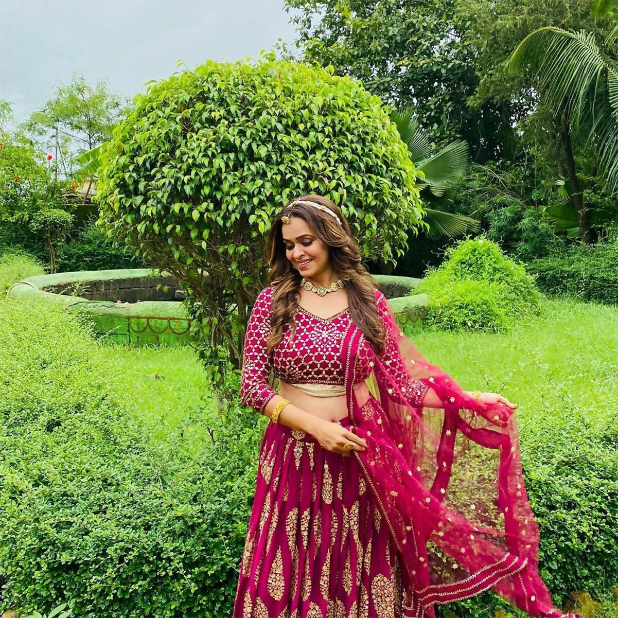Cherry Red Faux Georgette Jari Embroidered Lehenga Choli Set