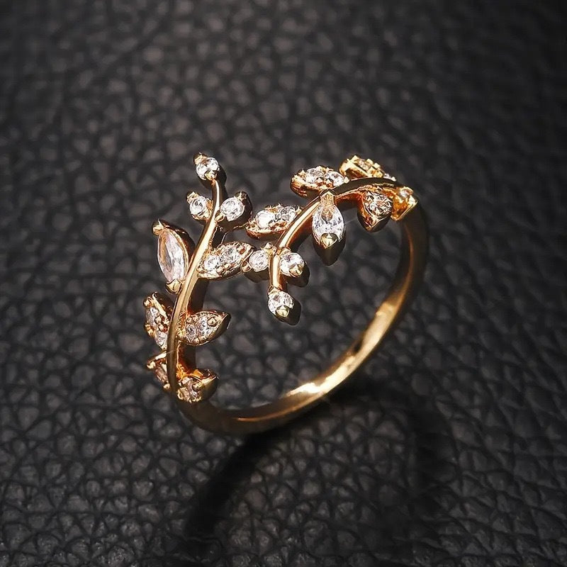 Fashion Minimalist Leaf Ring, INS Trend, Adjustable Open Band, Elegant High-End Index Finger Ring