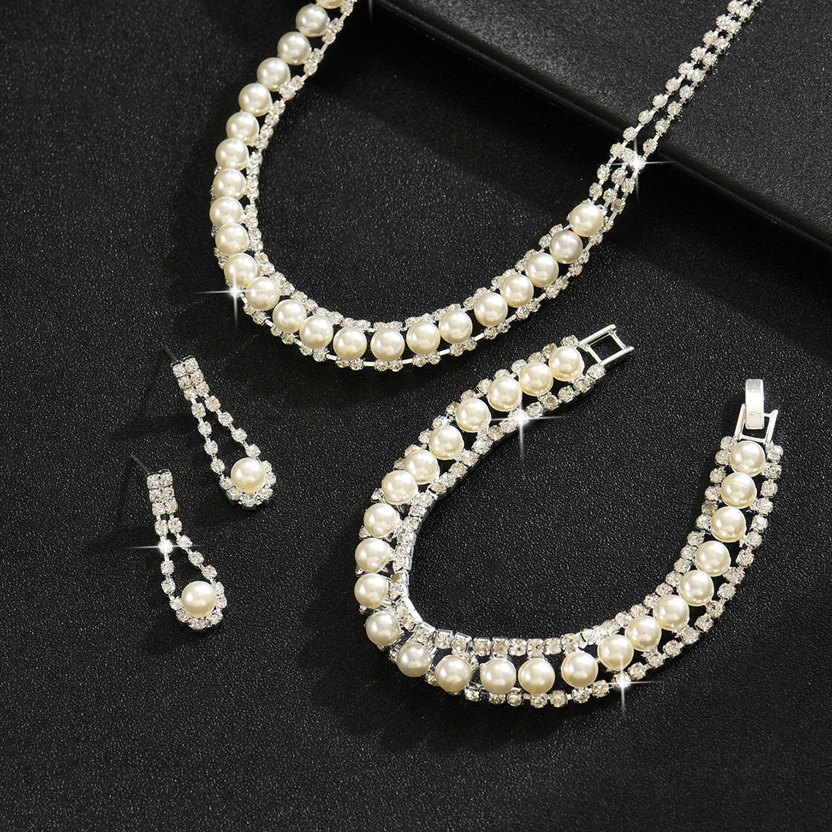 European And American Jewelry Wedding Dress Dinner Photography Accessories Pearl Rhinestone Chain Necklace Earrings Bracelet Three-Piece Set