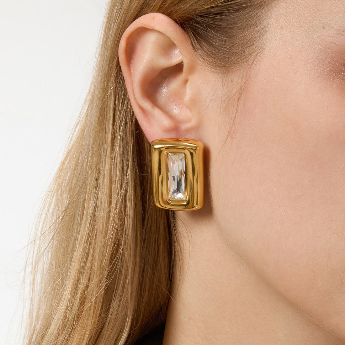 Square Cubic Zirconia Stud Earrings in 18K Gold Plated Titanium