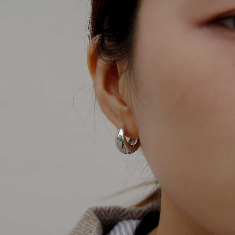 Silver Water-drop Hoop Earrings European And American Style