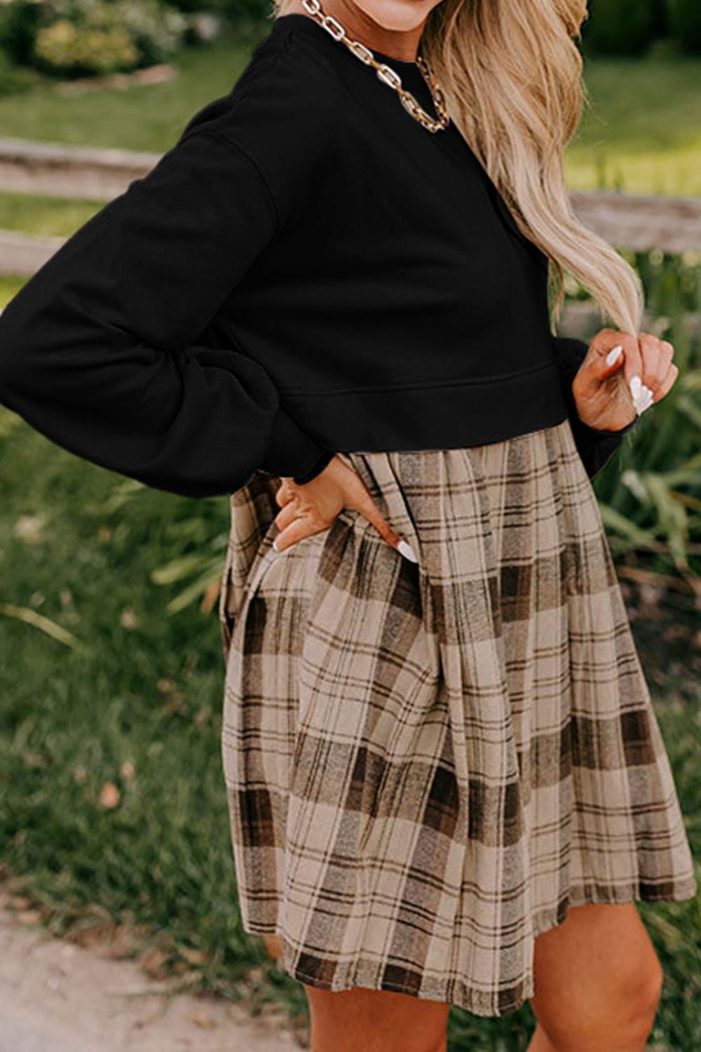 Vintage Plaid Long Sleeve Mini Dress with Round Neck