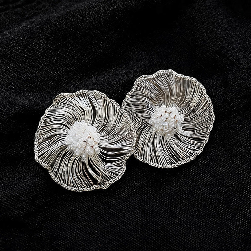 Women Woven Flower Round Stud Earrings,Artistic Atmosphere Light Luxury Elegant Versatile Fashion Dangle Earrings For Daily Occasion