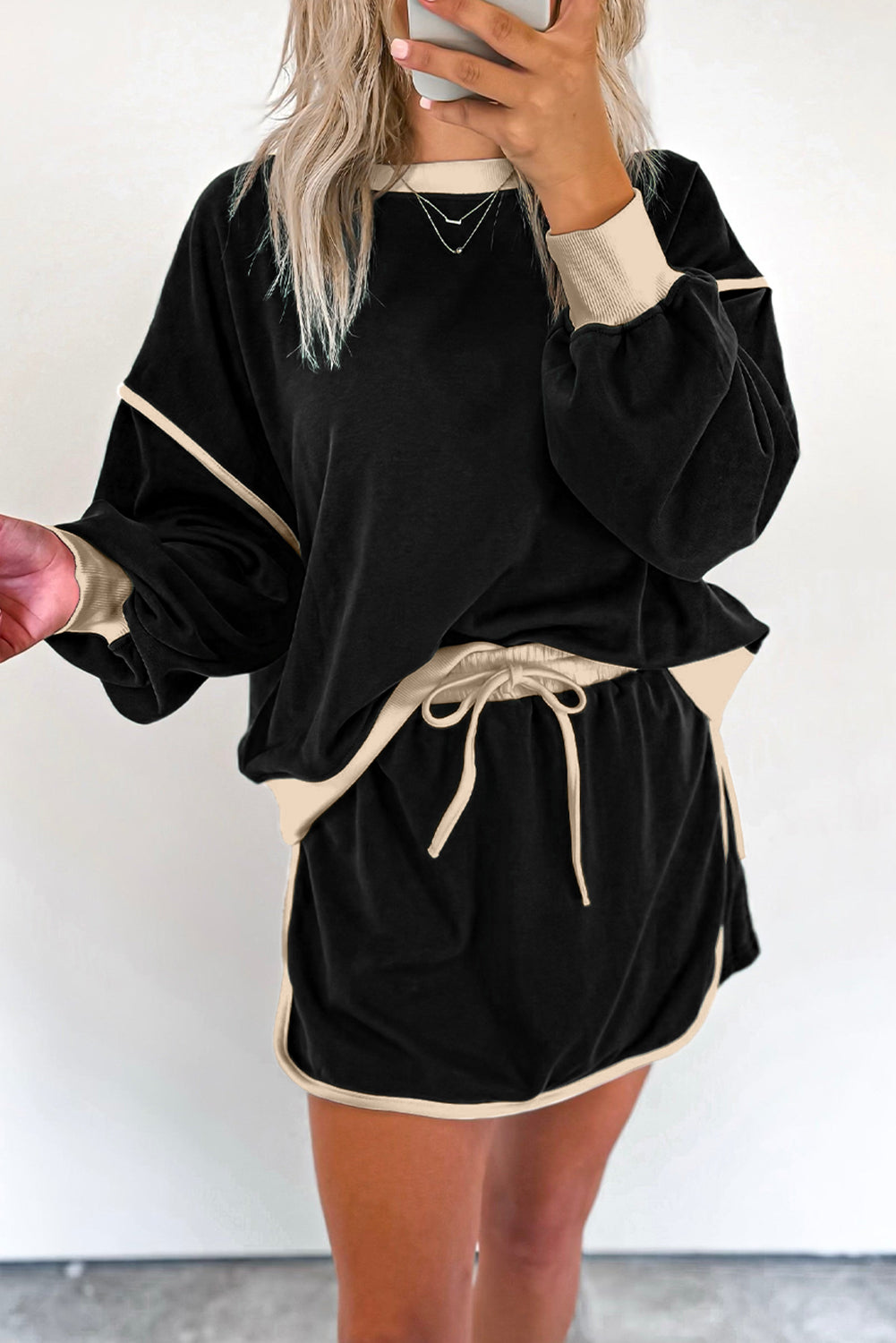 Black Contrast Loose Pullover & Lace-up Skort Set