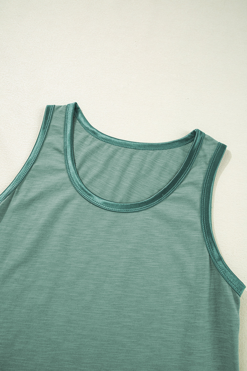 Metallic Contrast Trim Scoop Neck Tank Top