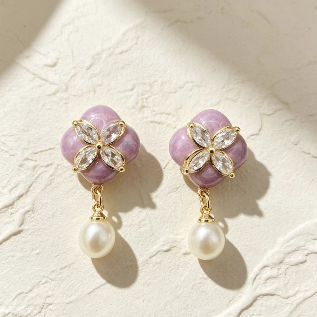 Fashionable Elegant Versatile Enamel-iced Stud Earrings