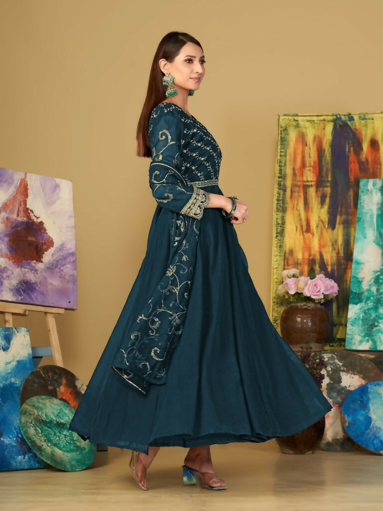Women's Teal Georgette Embroidered Anarkali Kurta Pant Set