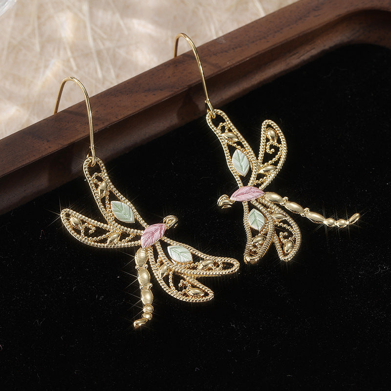 Vintage Dragonfly Drop Earrings Gold Tone Brass Women Spring Summer Daily Fashion Jewelry Elegant Gift