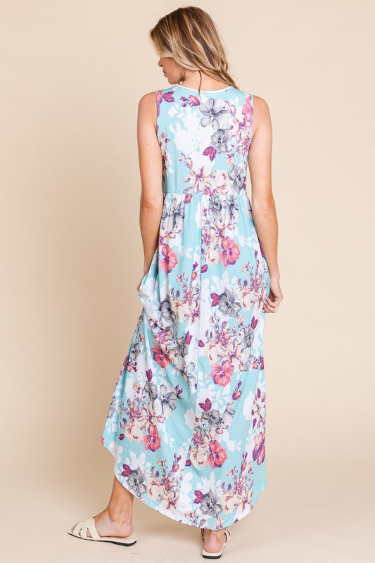 Floral Sleeveless Maxi Dress with Pockets - Flowing Summer Style