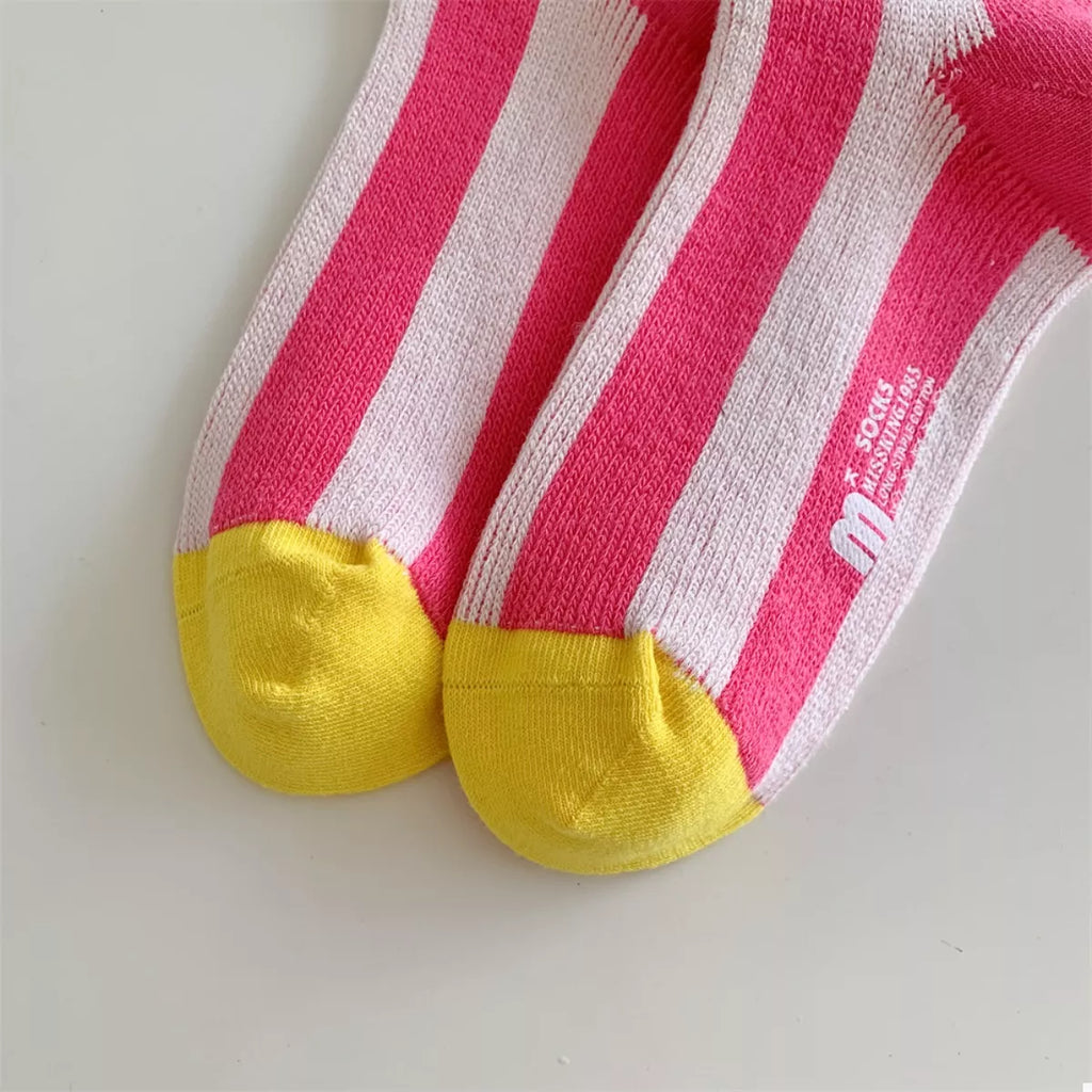 Contrast Striped Crew Socks