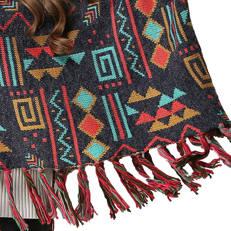 Plus Size Women's Batwing Sweater with Fringe Knit