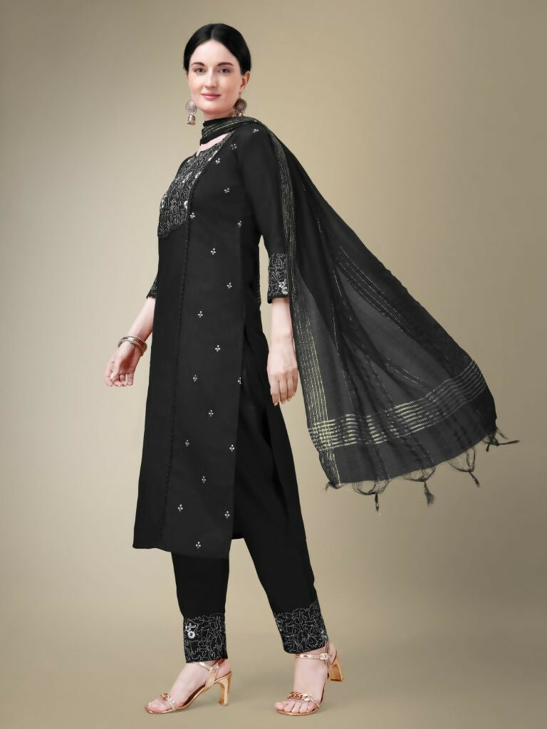 Women's Black Cotton Blend Embroidered & Lace Kurta Set