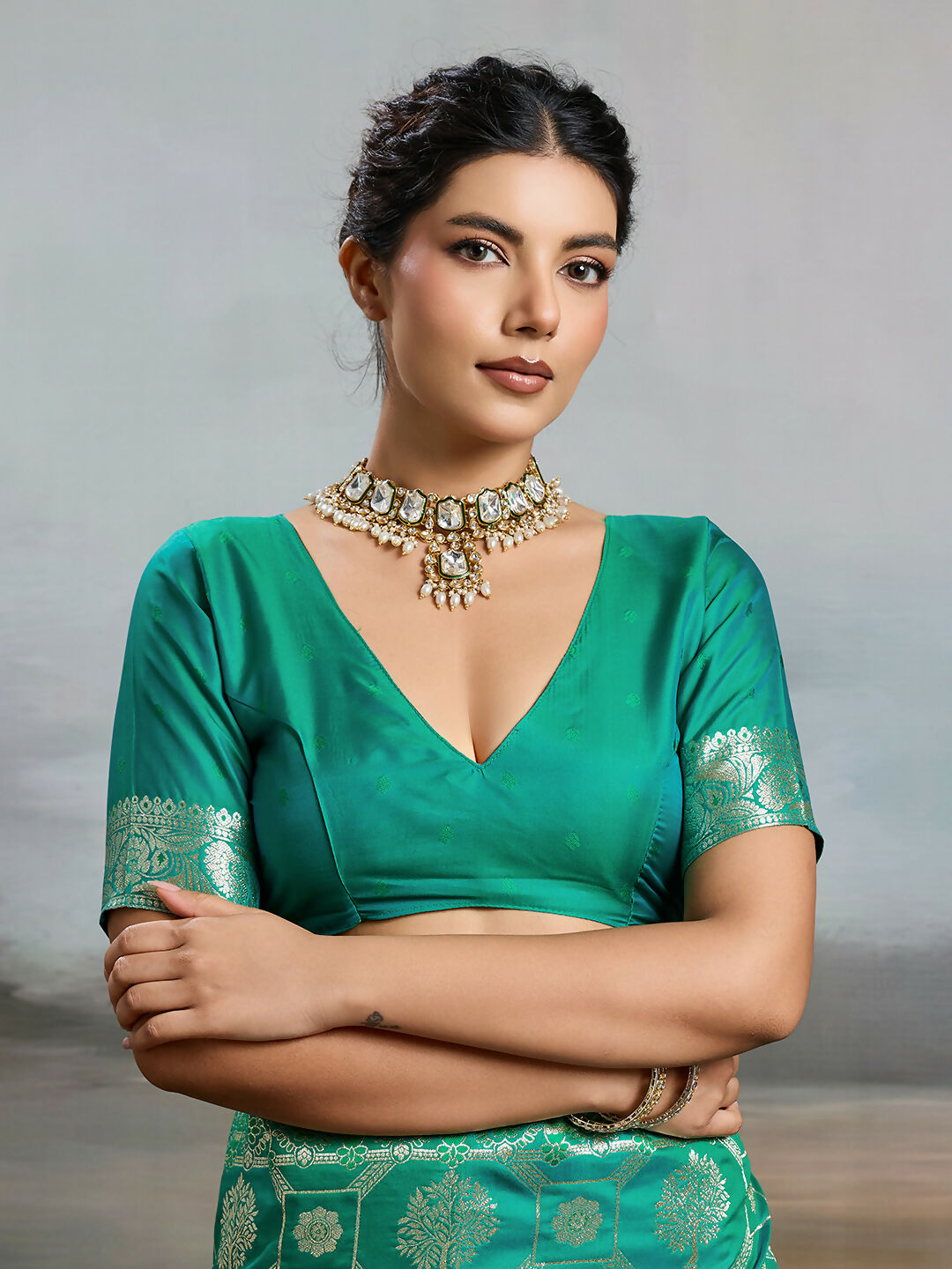 Rama Green Silk Blend Saree with Matching Blouse Piece