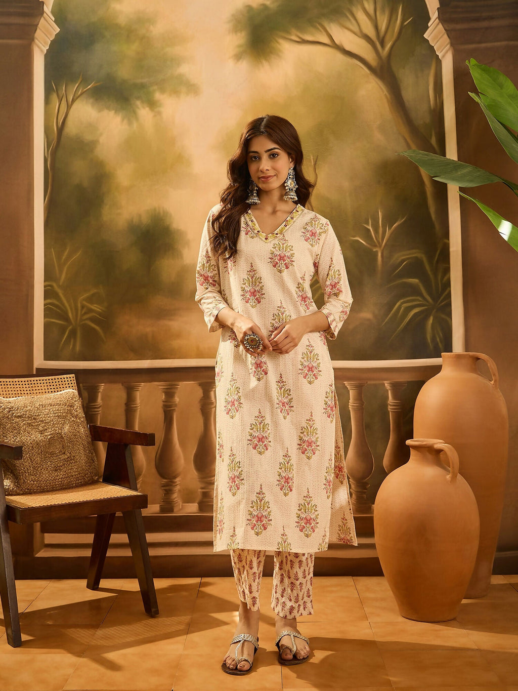 Printed Cream Pure Cotton Kurta Set with 3/4 Sleeves